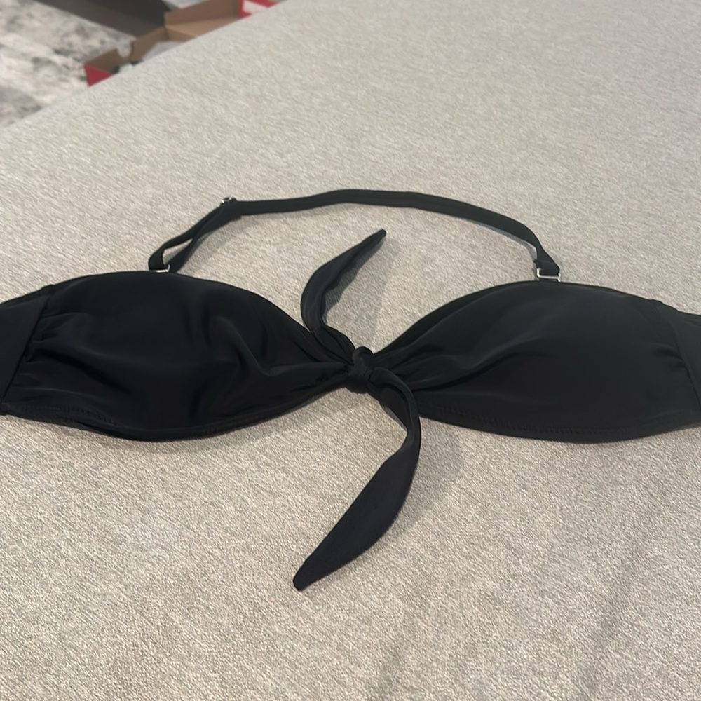 Old Navy Black Tie Front Bikini Top Size XL